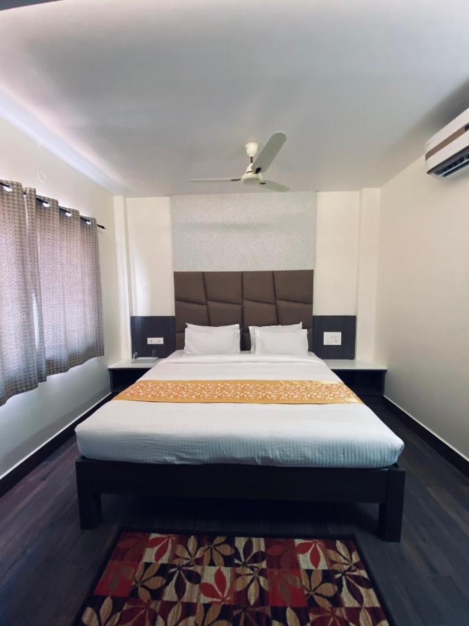Le Shiv Executive Suite Theni Exterior photo